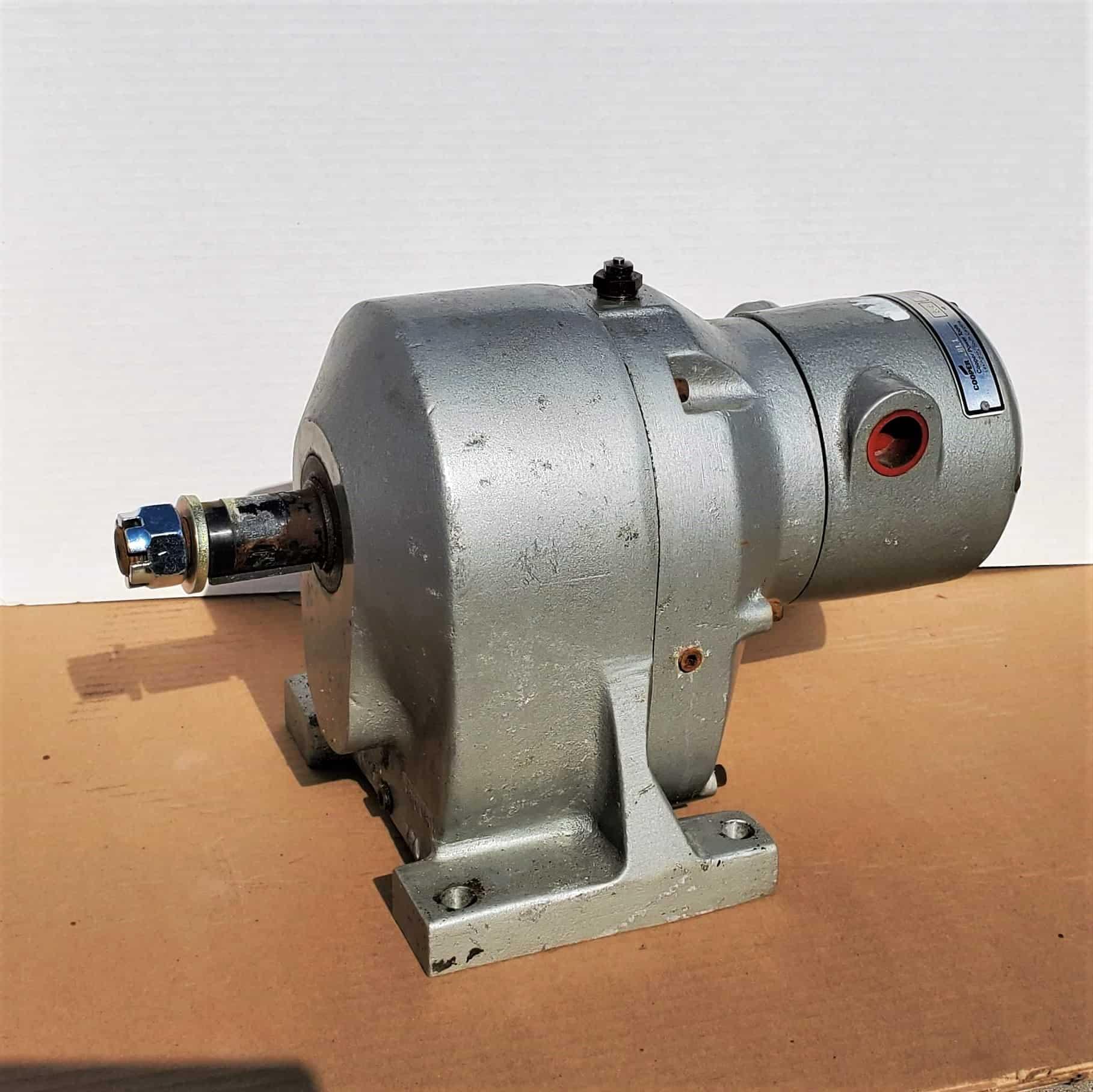 New 5.5 HP Sawmill Setworks Drive Air Motor - Image 4